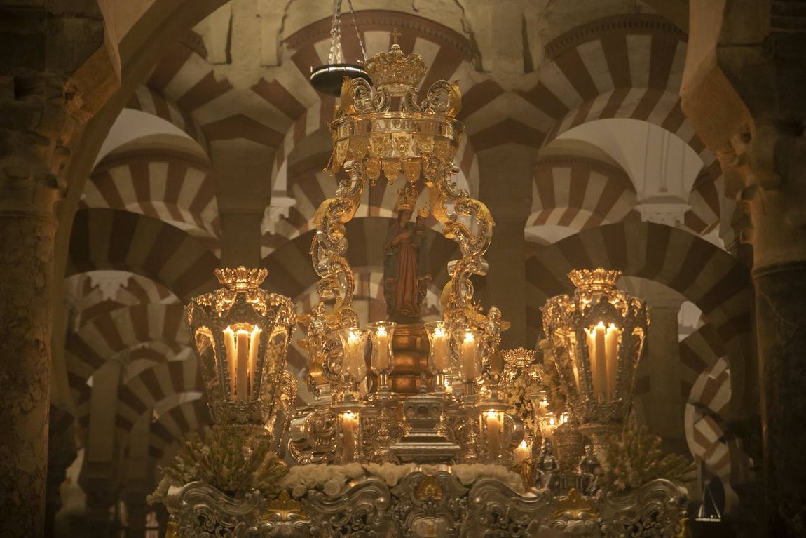 La procesión de la Virgen de la Fuensanta de Córdoba, en imágenes