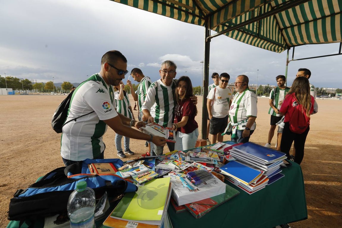 La grada de Córdoba-Alcorcón, en imágenes