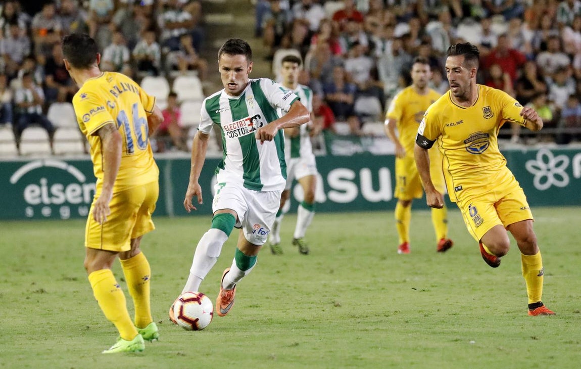 Las mejores jugadas del Córdoba-Alcorcón, en imágenes