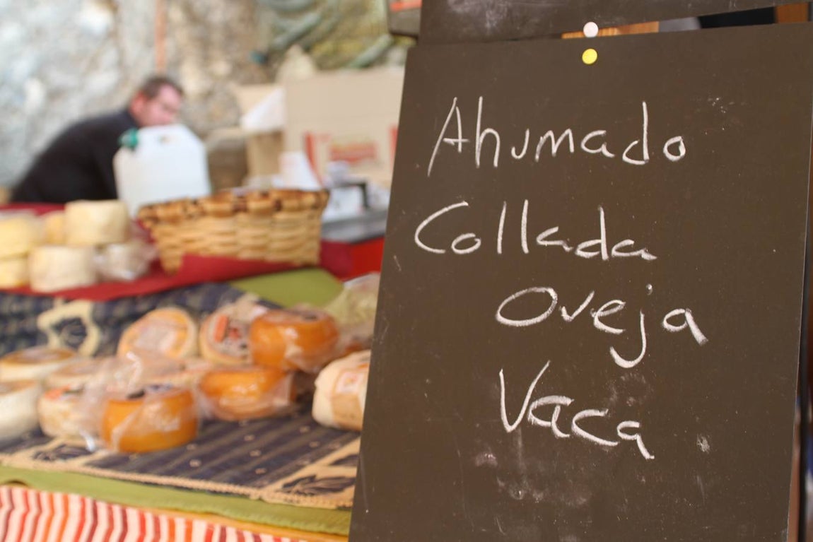 El arranque de la Fiesta del Queso de Zuheros, en imágenes