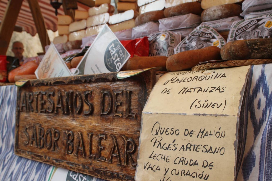 El arranque de la Fiesta del Queso de Zuheros, en imágenes