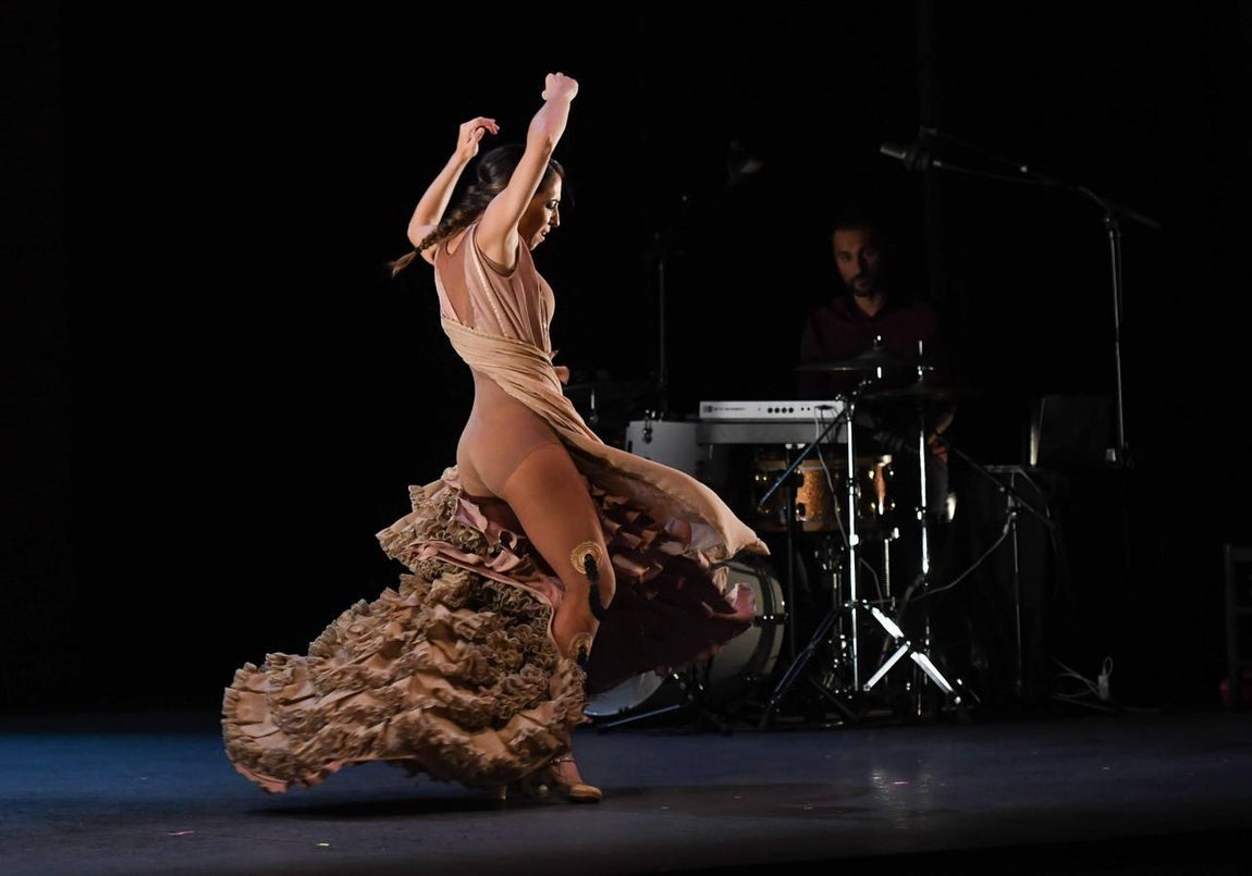 Ana Morales se redime en la Bienal de Flamenco de Sevilla