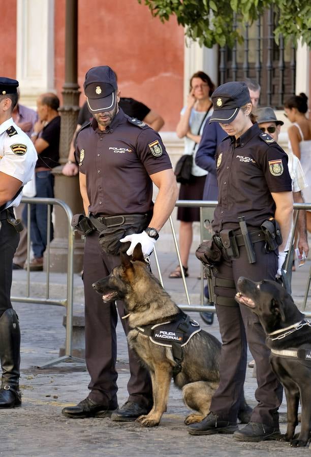 La Policía Nacional celebra su día en la Plaza de San Francisco