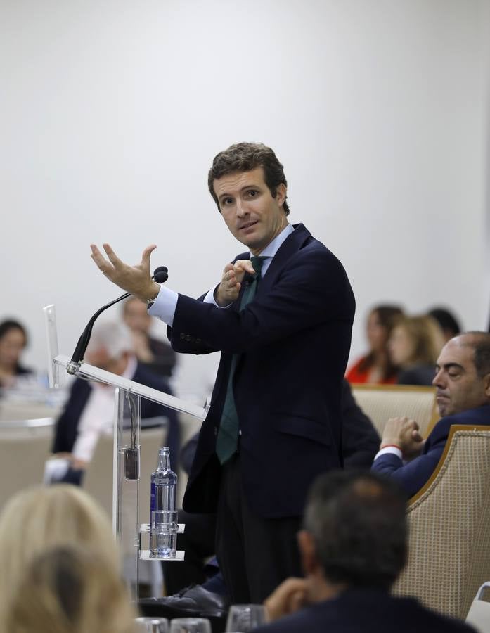 La visita de Pablo Casado a Córdoba, en imágenes