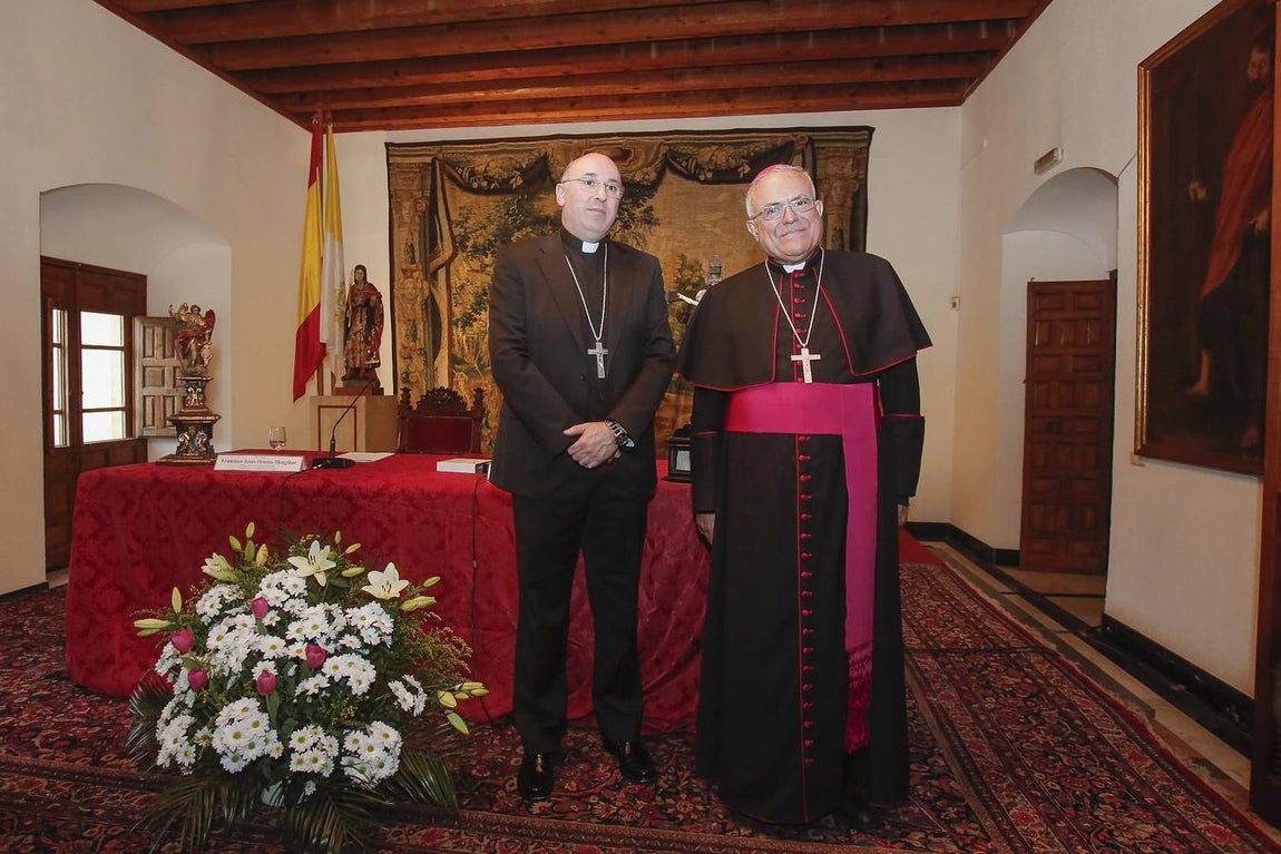 El nombramiento de Francisco Jesús Orozco como obispo de Guadix-Baza, en imágenes