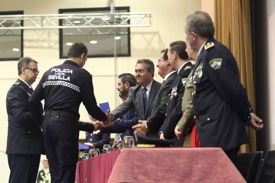 La Policía Local de Sevilla celebra el día de San Clemente