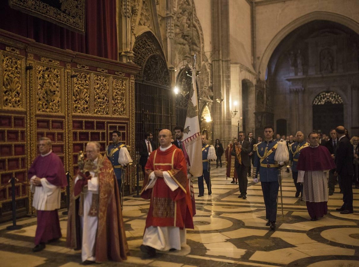 La procesión por el día de San Clemente en la Catedral