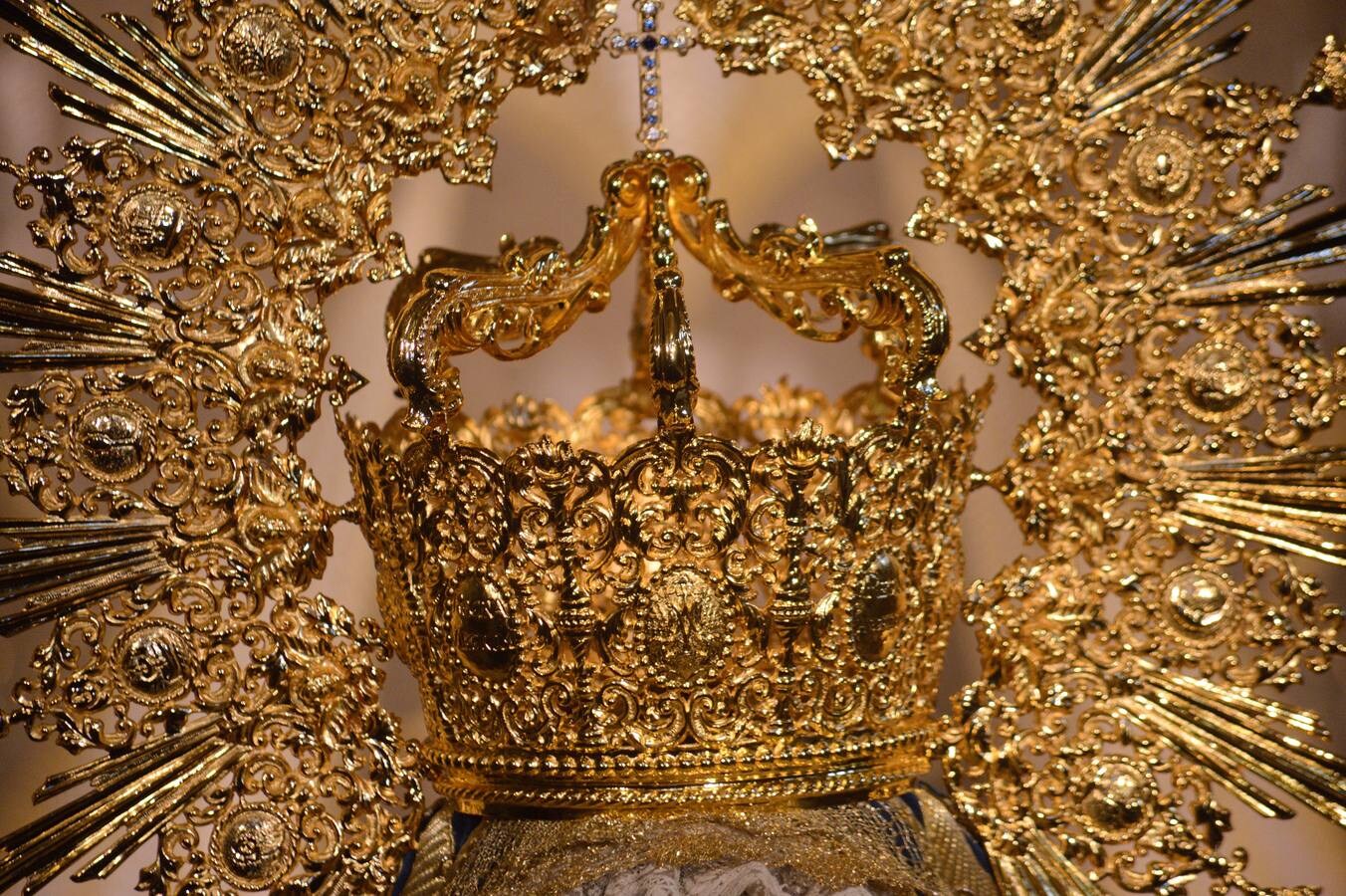 Galería de la restaurada corona de la Virgen de los Ángeles de los Negritos