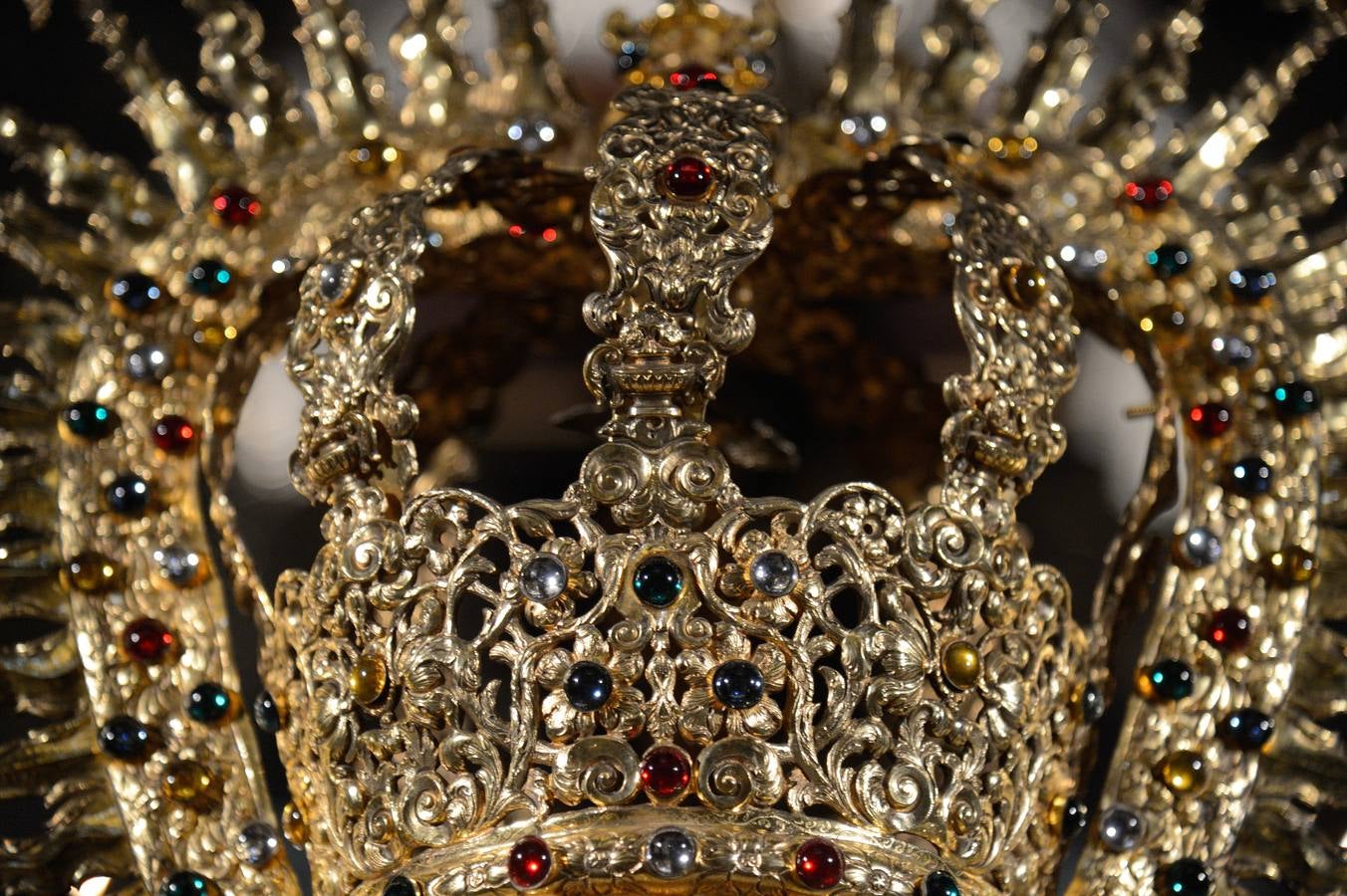 Galería del besamanos extraordinario de la Virgen del Voto