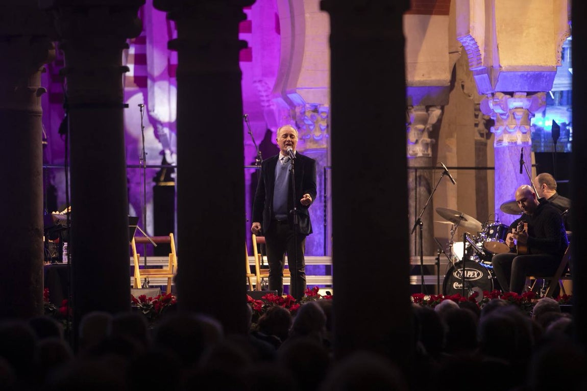 El concierto navideño de José Manuel Soto en la Mezquita-Catedral de Córdoba, en imágenes