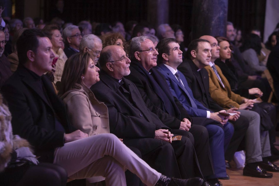 El concierto navideño de José Manuel Soto en la Mezquita-Catedral de Córdoba, en imágenes