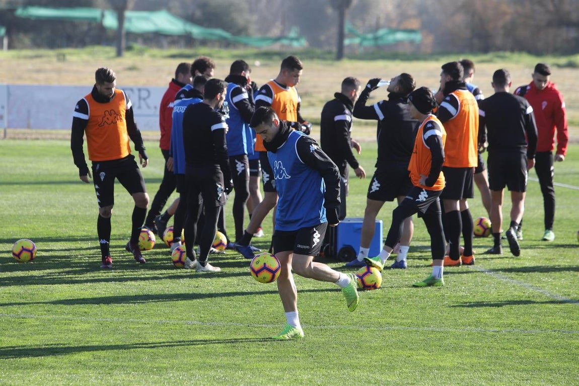 El primer entreno del año a puerta abierta, en imágenes