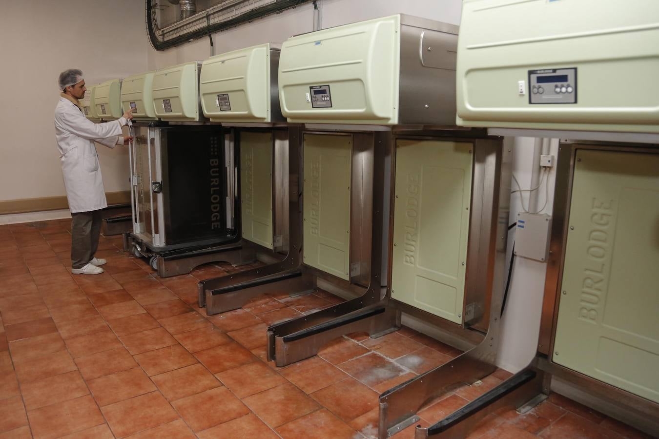 El nuevo tren de lavado de la cocina del Reina Sofía, en imágenes