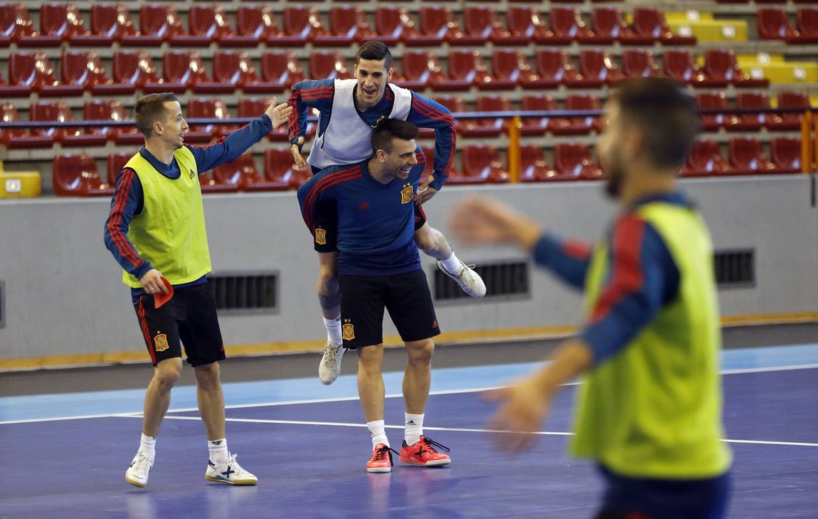 El entrenamiento de España en Córdoba, en imágenes