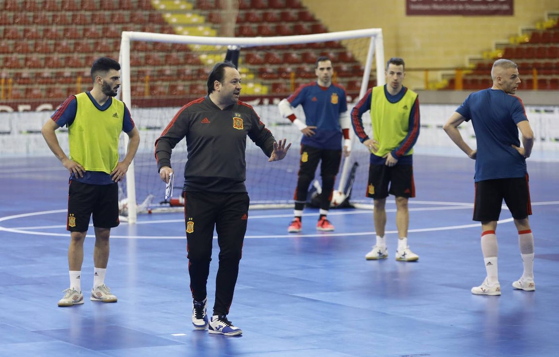El entrenamiento de España en Córdoba, en imágenes
