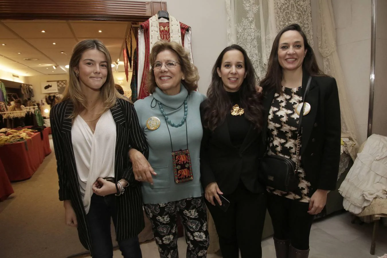 Ana González, Pilar Recasens, Águeda Blancas y Amparo Pitarch
