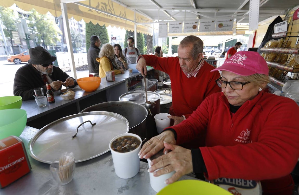 En imágenes, el arranque de la temporada de caracoles en Córdoba