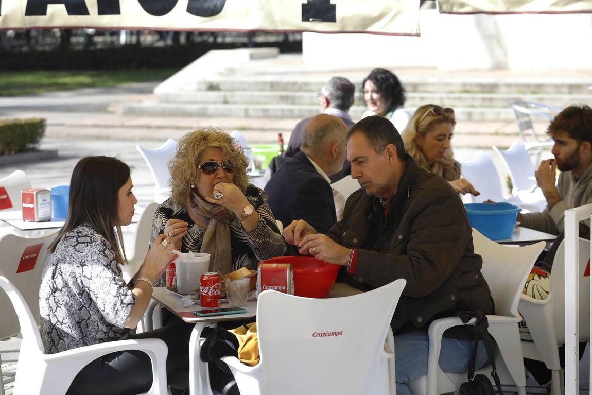 En imágenes, el arranque de la temporada de caracoles en Córdoba