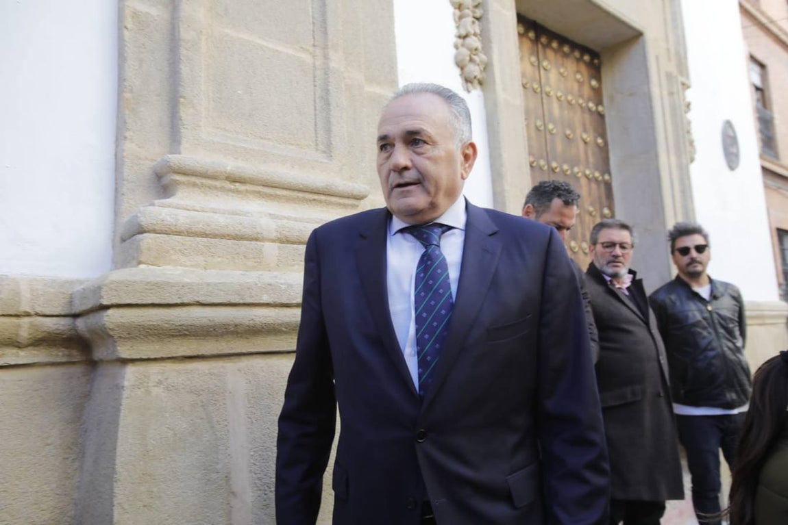 El funeral de Rafa Serna en Santa Cruz, en imágenes