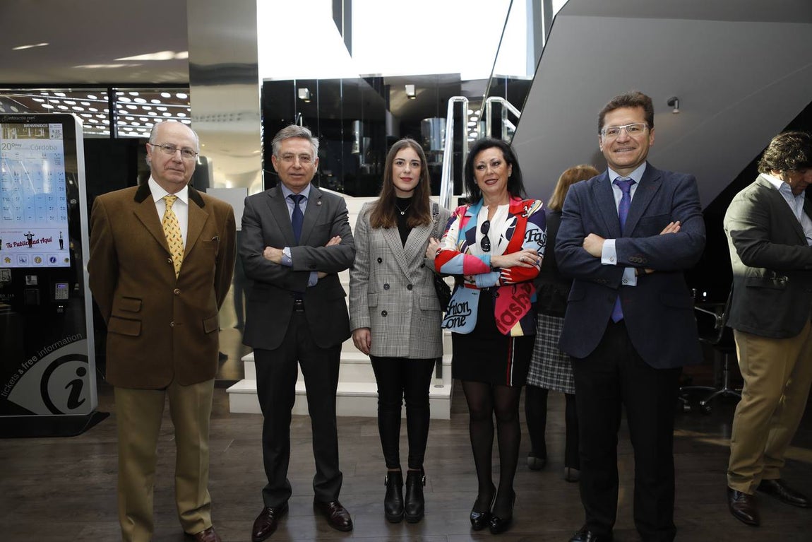 La charla del presidente de Abbott Laboratories España en Córdoba, en imágenes