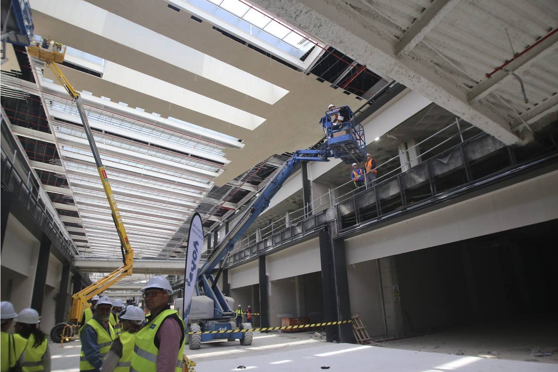 En imágenes, estado actual de las obras del centro comercial Lagoh de Palma Altas