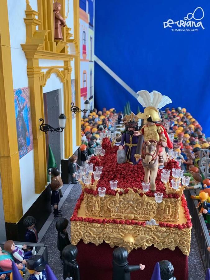 Los «playmobil» adelantan la Madrugada en Triana