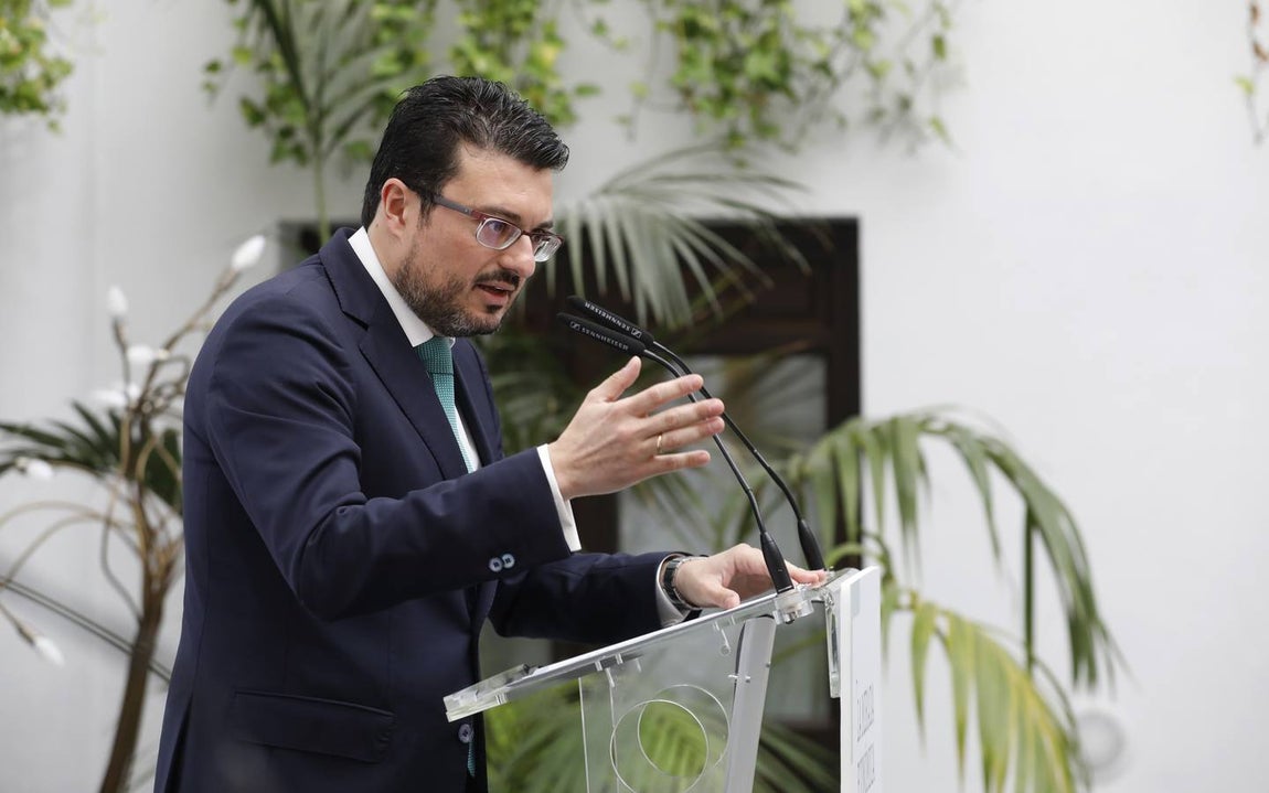 En imágenes, Luis Enríquez en «La Mirada Económica» de ABC Córdoba