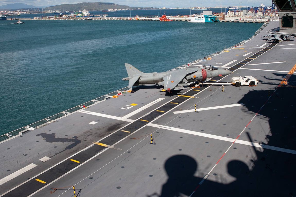 Fin de semana de puertas abiertas en el buque «Juan Carlos I»