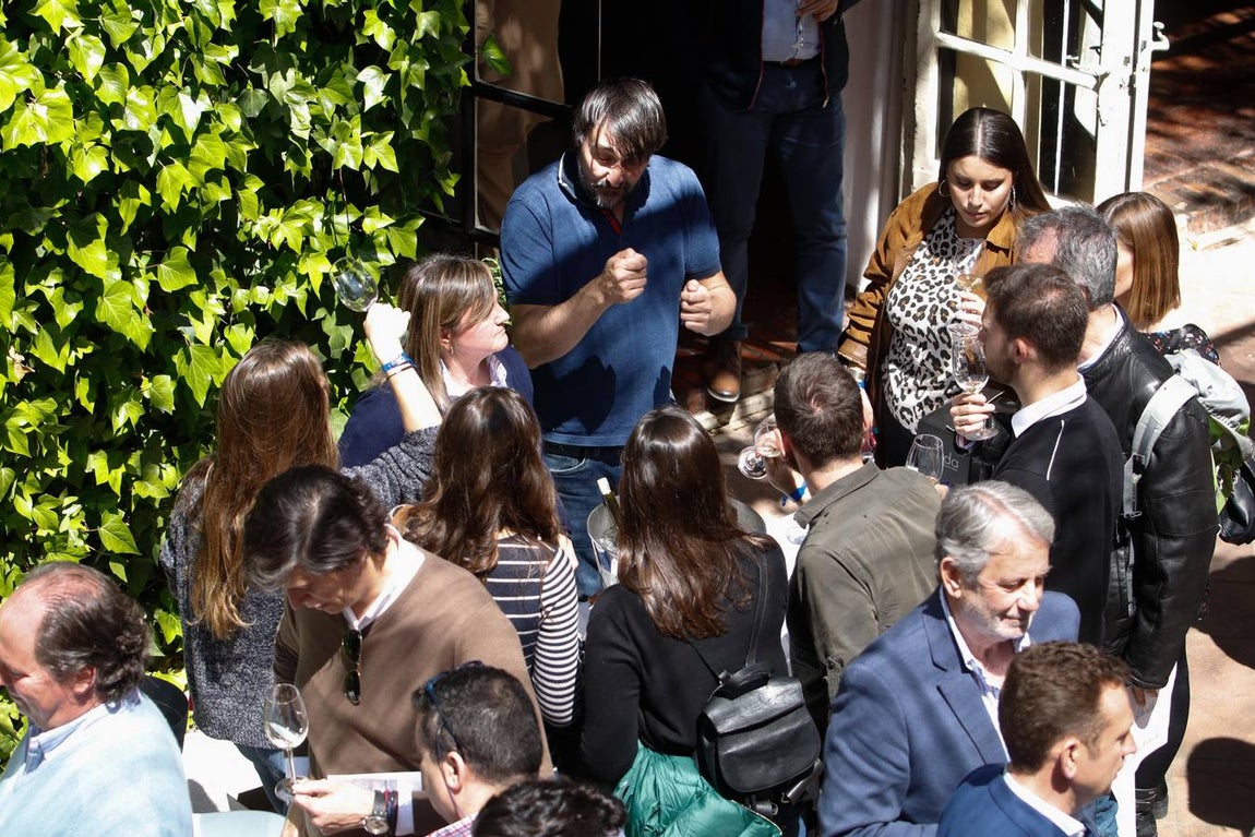 La cata de los mejores vinos de España en Bodegas Campos, en imágenes