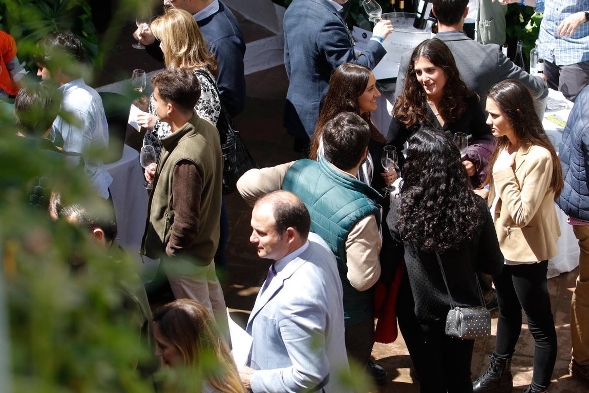 La cata de los mejores vinos de España en Bodegas Campos, en imágenes