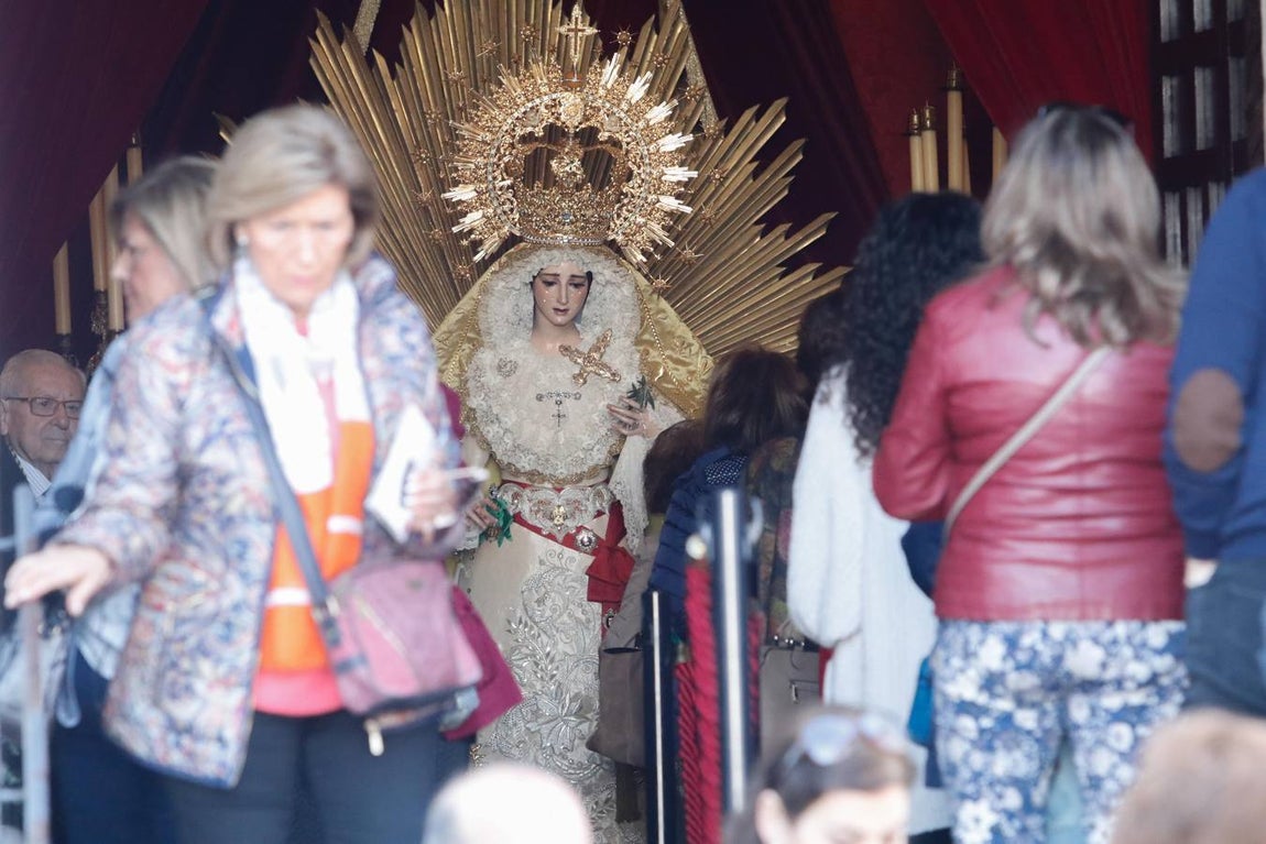 La devoción del Viernes de Dolores de Córdoba, en imágenes