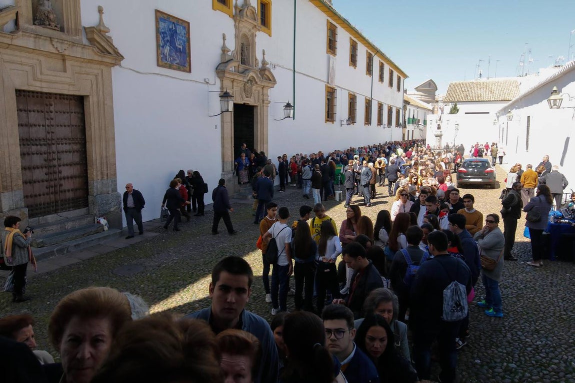 La devoción del Viernes de Dolores de Córdoba, en imágenes
