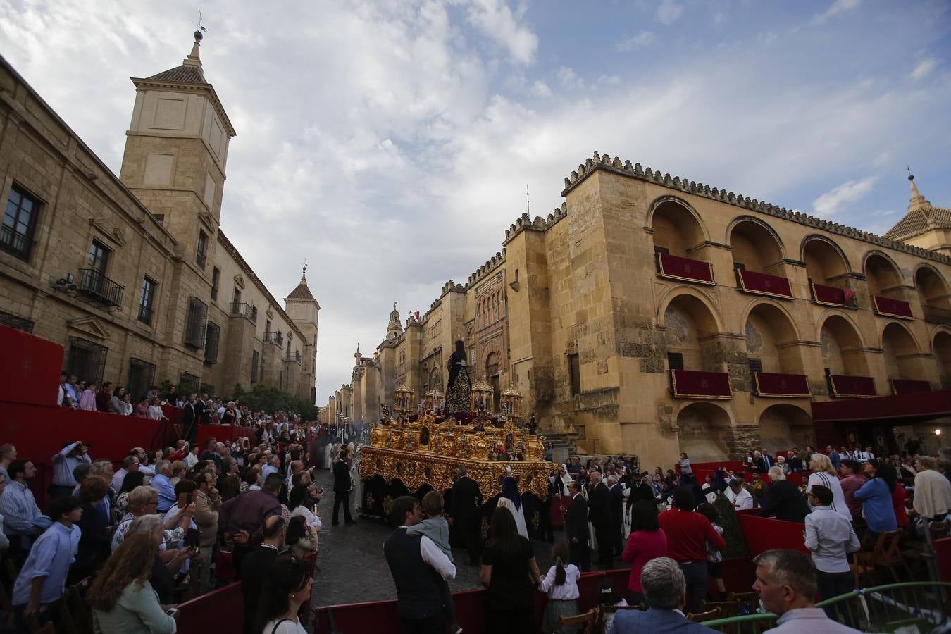 La procesión del Rescatado de Córdoba, en imágenes