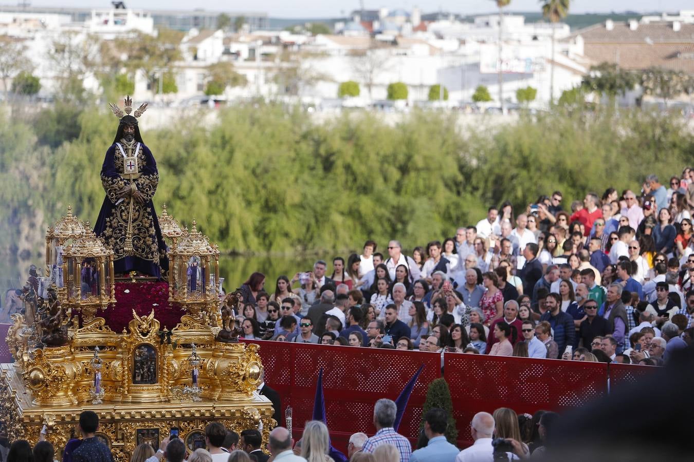 La procesión del Rescatado de Córdoba, en imágenes