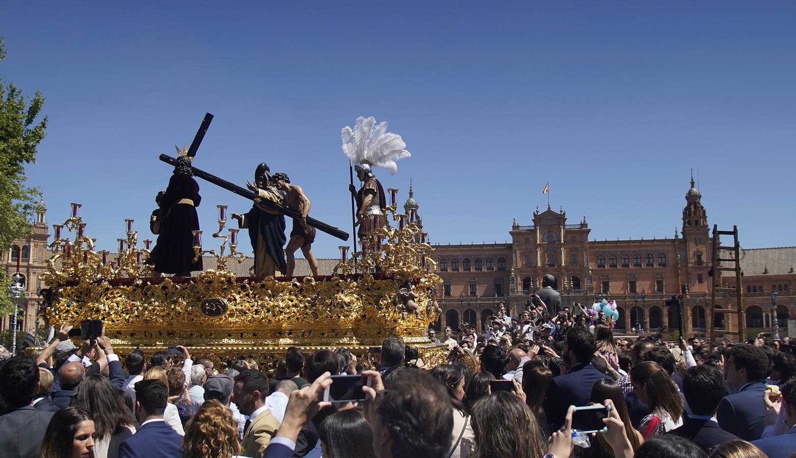 En imágenes, primeros momentos de la procesión de La Paz