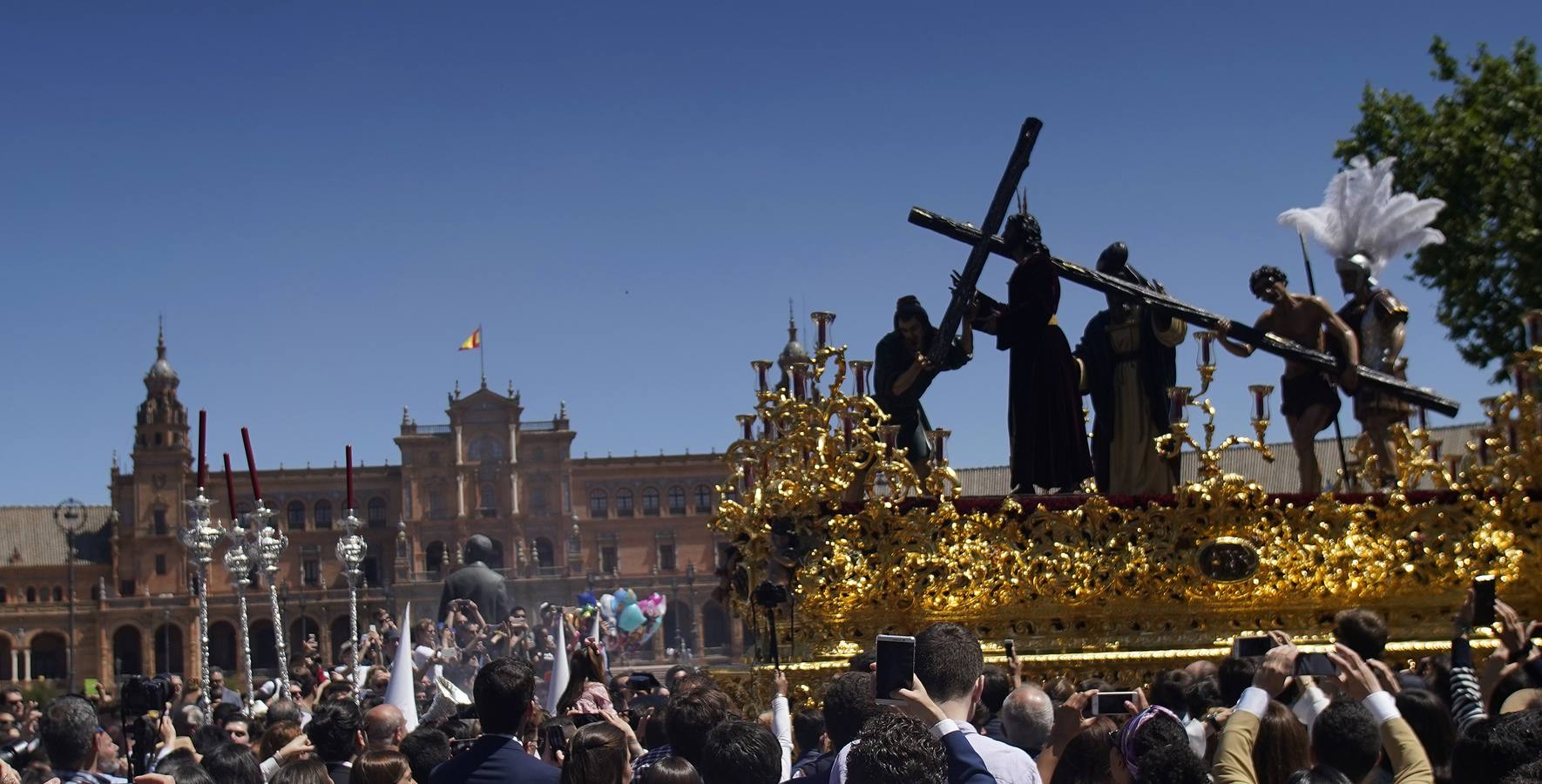En imágenes, primeros momentos de la procesión de La Paz