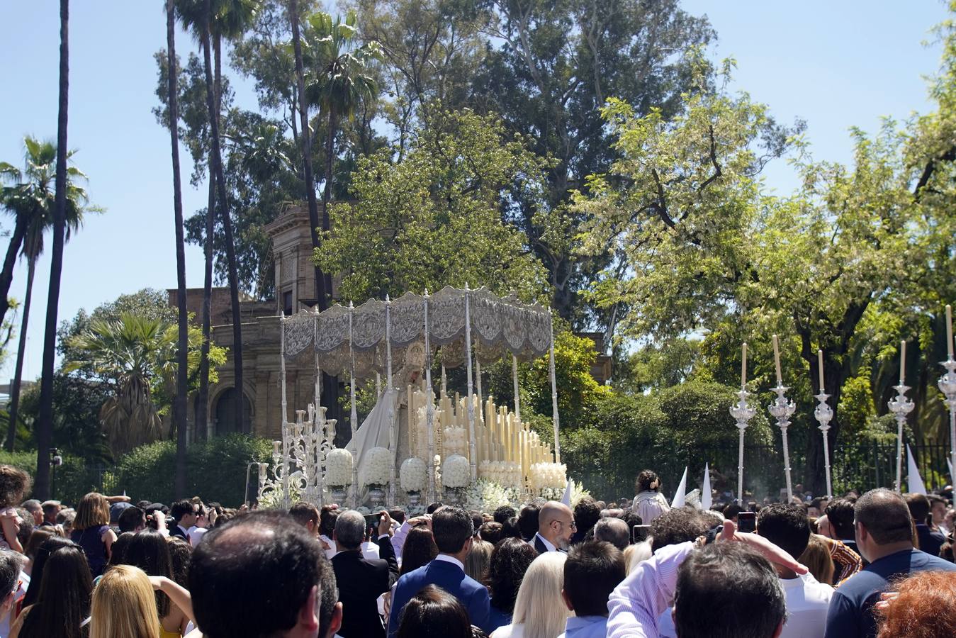 En imágenes, primeros momentos de la procesión de La Paz