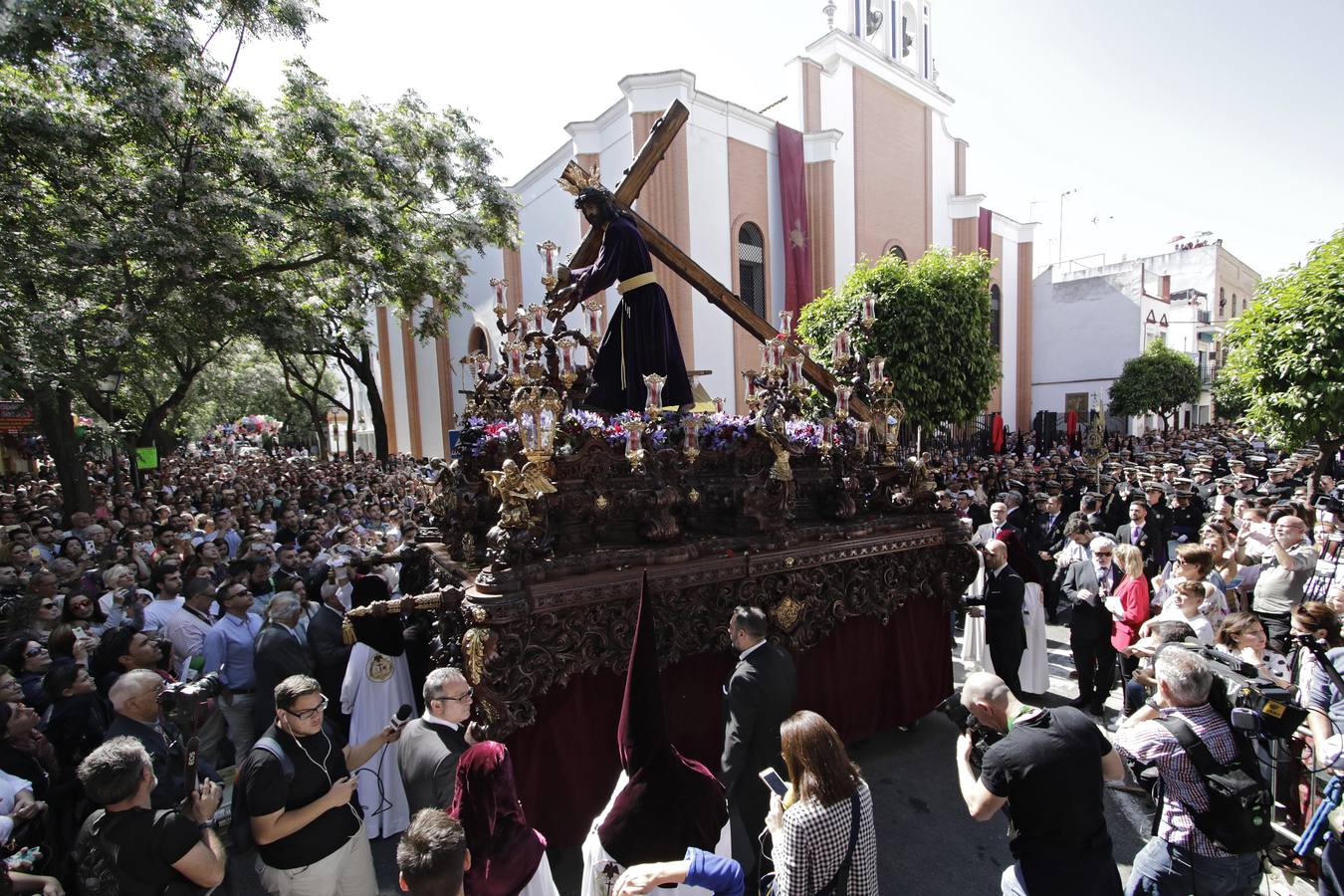 Histórica primera estación de penitencia del Nazareno del Cerro del Águila