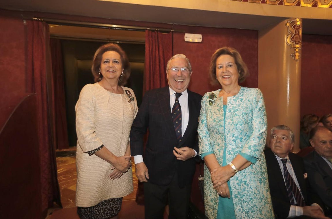 Carmen Cobo, Enrique Moreno de la Cova y Marquesa de Benamejí
