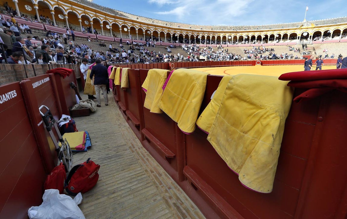 En imágenes, la primera corrida de la Feria de Abril de 2019