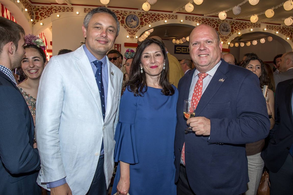 En imágenes, las recepciones del día festivo de la Feria Sevilla 2019