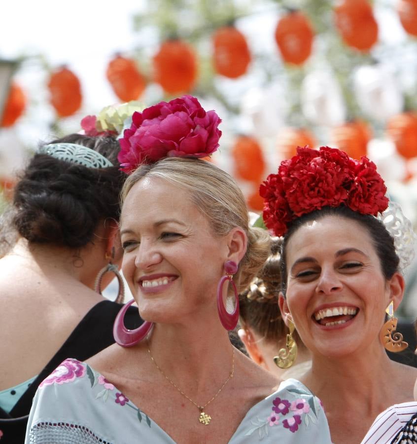 Galería: Jueves, un día perfecto para disfrutar de la Feria de Abril de Sevilla 2019