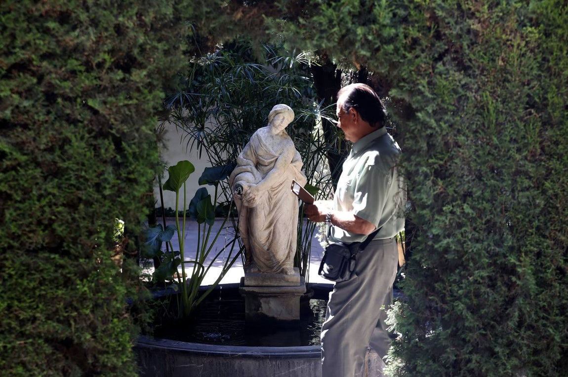 El asombro de los patios del Palacio de Viana de Córdoba, en imágenes