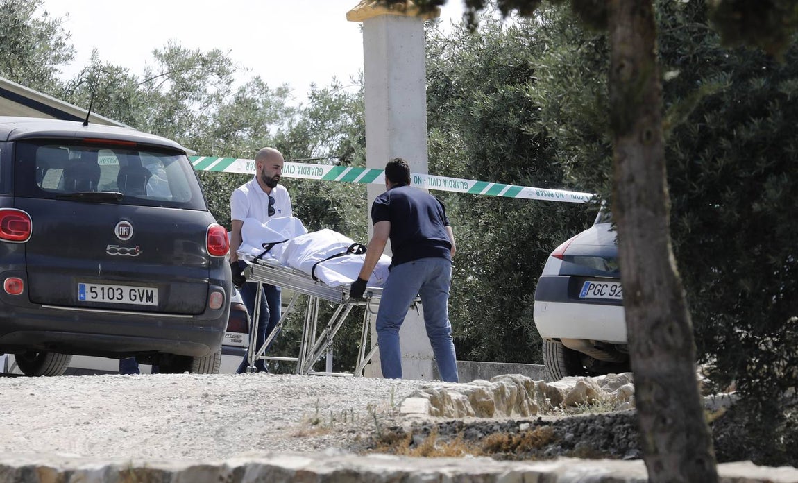 En imágenes, el trágico suceso de Iznájar con la muerte de dos personas