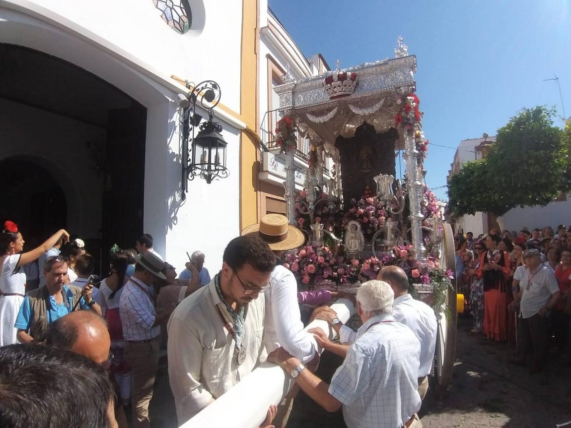 Salida de la hermandad del Rocío de Coria