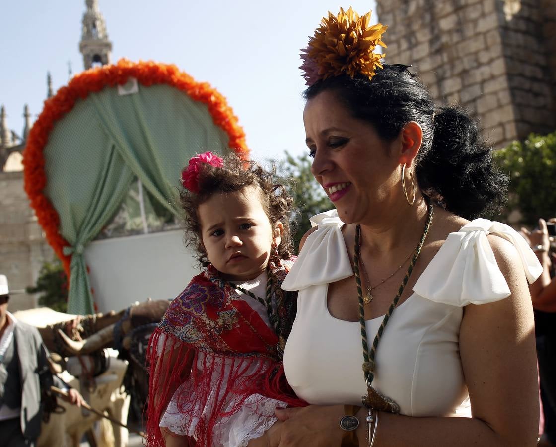 En imágenes, la salida de la hermandad del Rocío de Sevilla