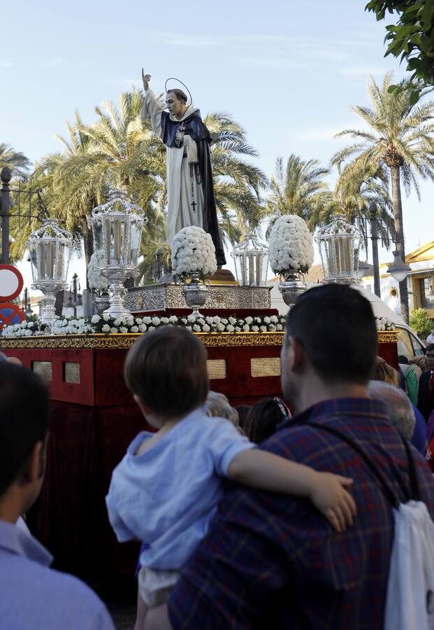 La procesión de San Vicente Ferrer en Córdoba, en imágenes