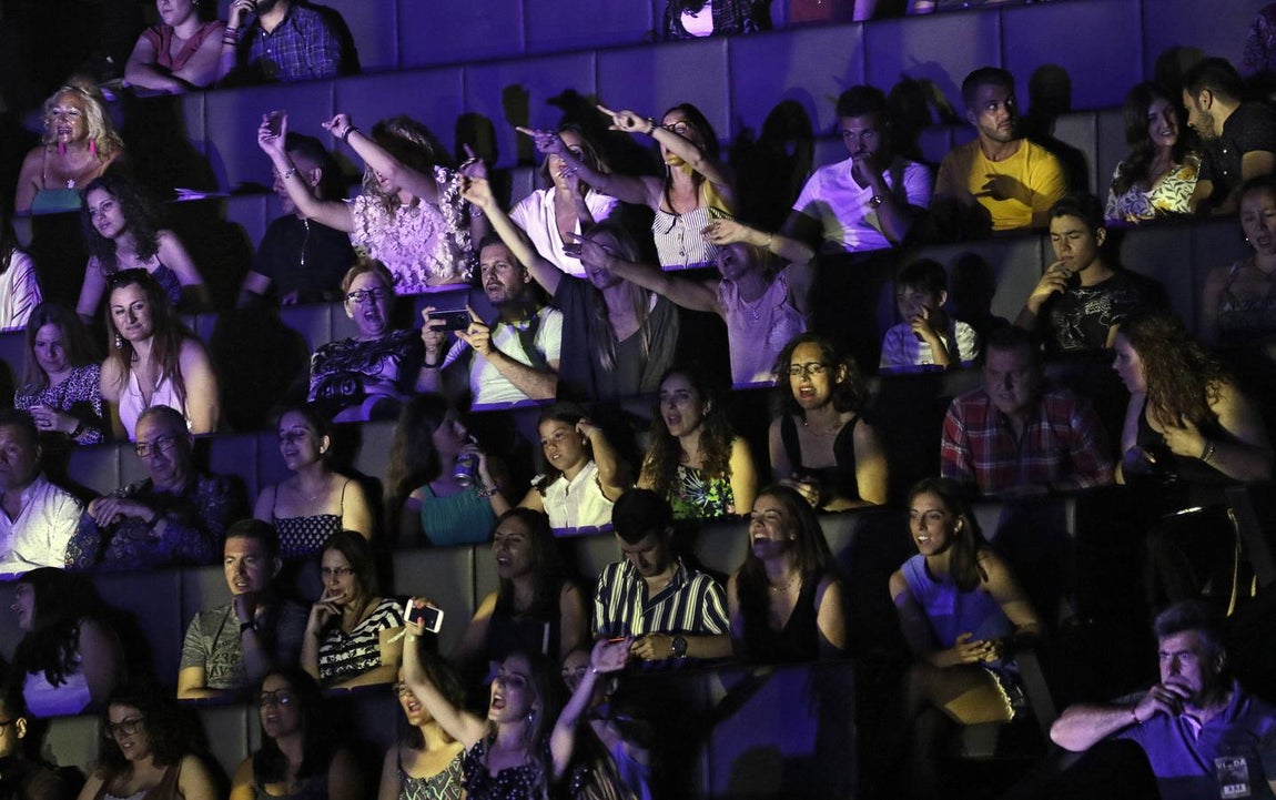 En imágenes, concierto de Luis Fonsi en Sevilla