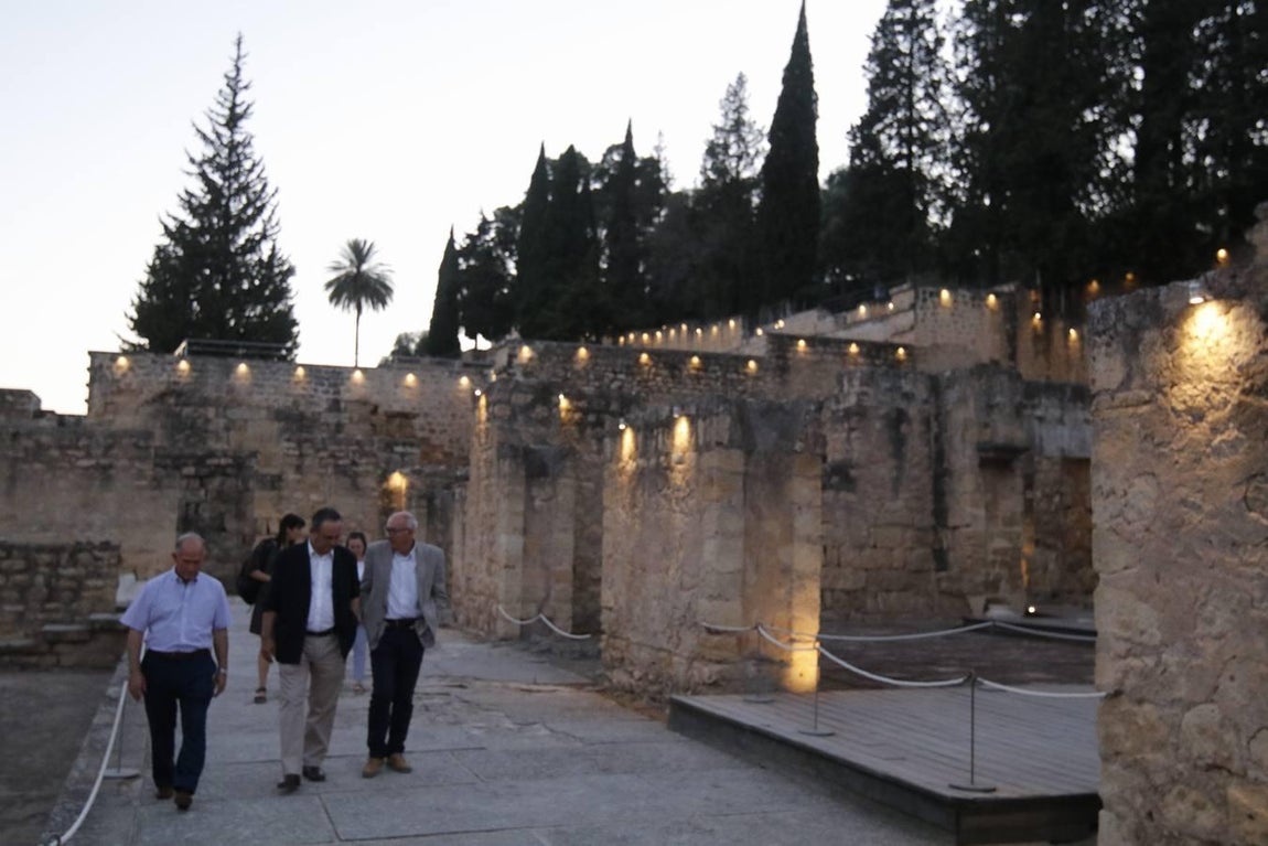 El espectáculo nocturno de Medina Azahara, en imágenes