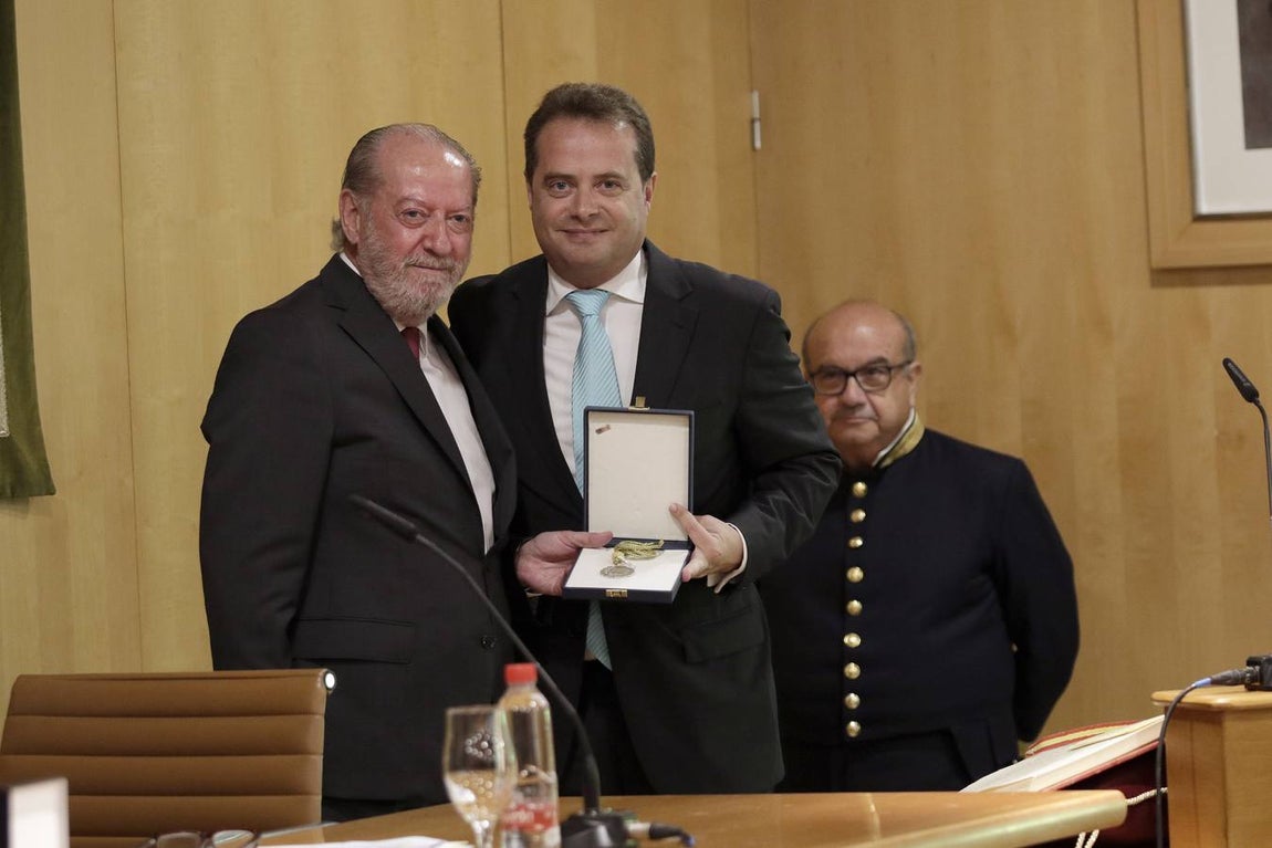 En imágenes, constitución de la Diputación con Villalobos al frente